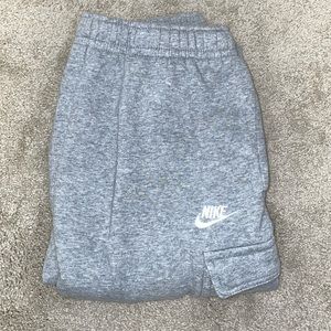 NIKE CARGO SWEATPANTS